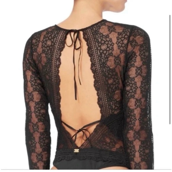 FOR LOVE AND LEMONS- Skivvies Else Lace Long Sleeve Bodysuit Lingerie Festival - Picture 2 of 9